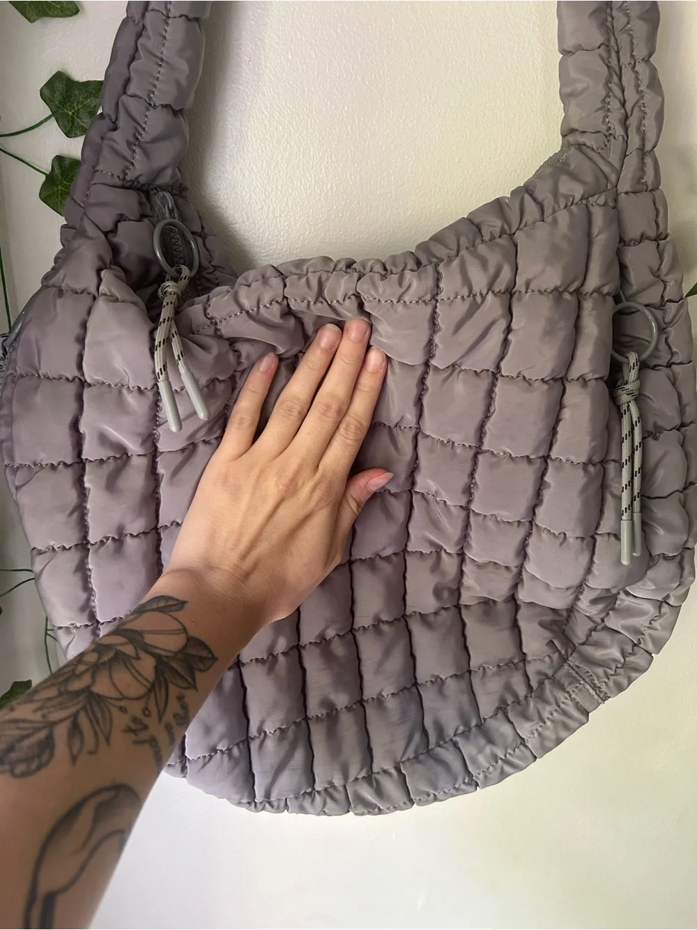 Urban Expressions Quilted Hobo Bag — Light Gray